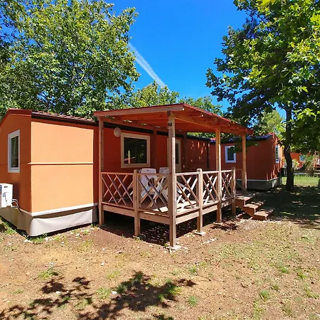Hotel Camp Perna Kućište