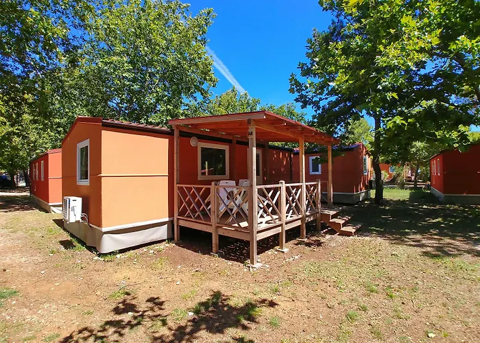 Hotel Camp Perna Kuciste