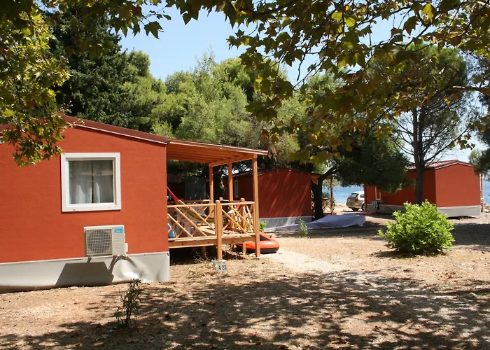 Camp Perna Hotel Kuciste
