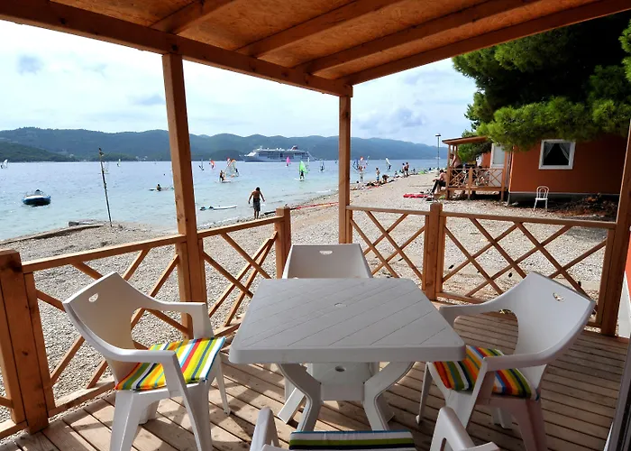 Camp Perna 4* Kuciste