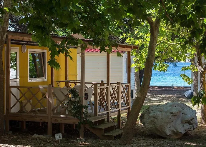 Camp Perna 4* Kuciste